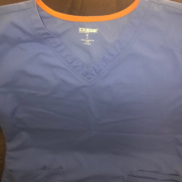 Scrubstar scrub top - Picture 1 of 2